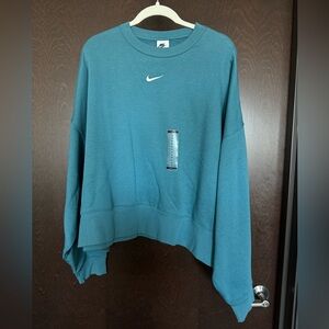 Nike cropped crew